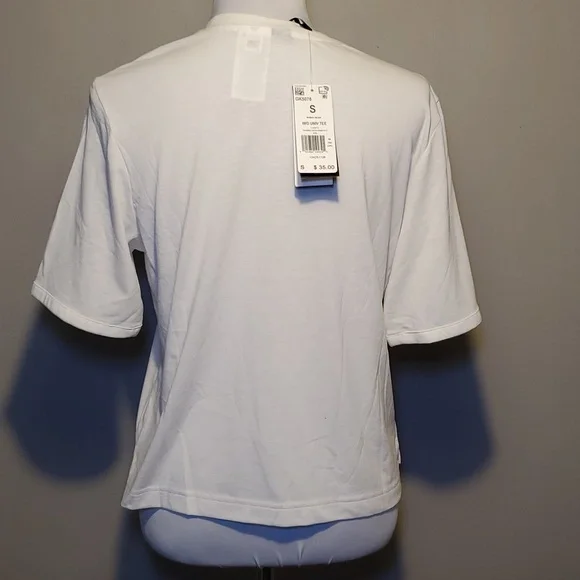 NWT Adidas Crop Athletic Wear Top - Picture 3 of 6